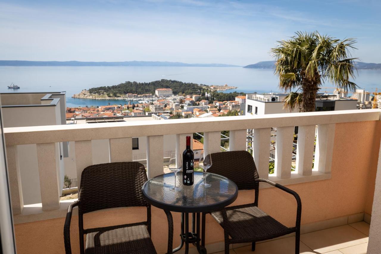 Apartment Dany - Free Beach Parking Макарска Екстериор снимка