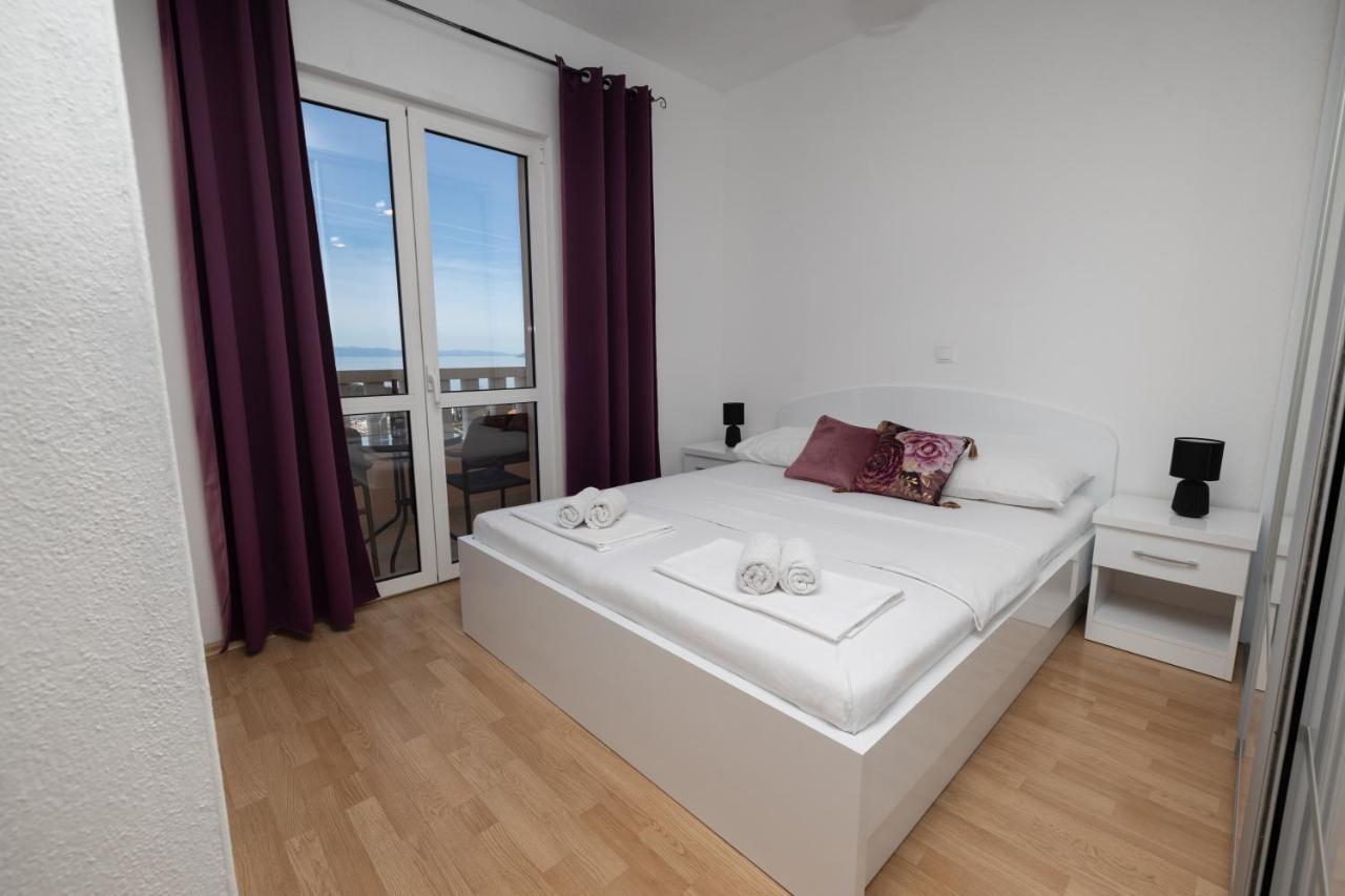 Apartment Dany - Free Beach Parking Макарска Екстериор снимка